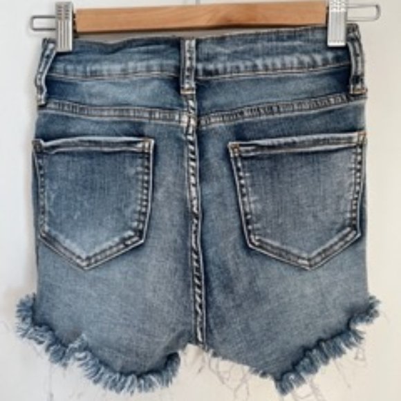 Fashion Nova | Distressed Denim Shorts | Small | Medium Blue Wash - Picture 8 of 10
